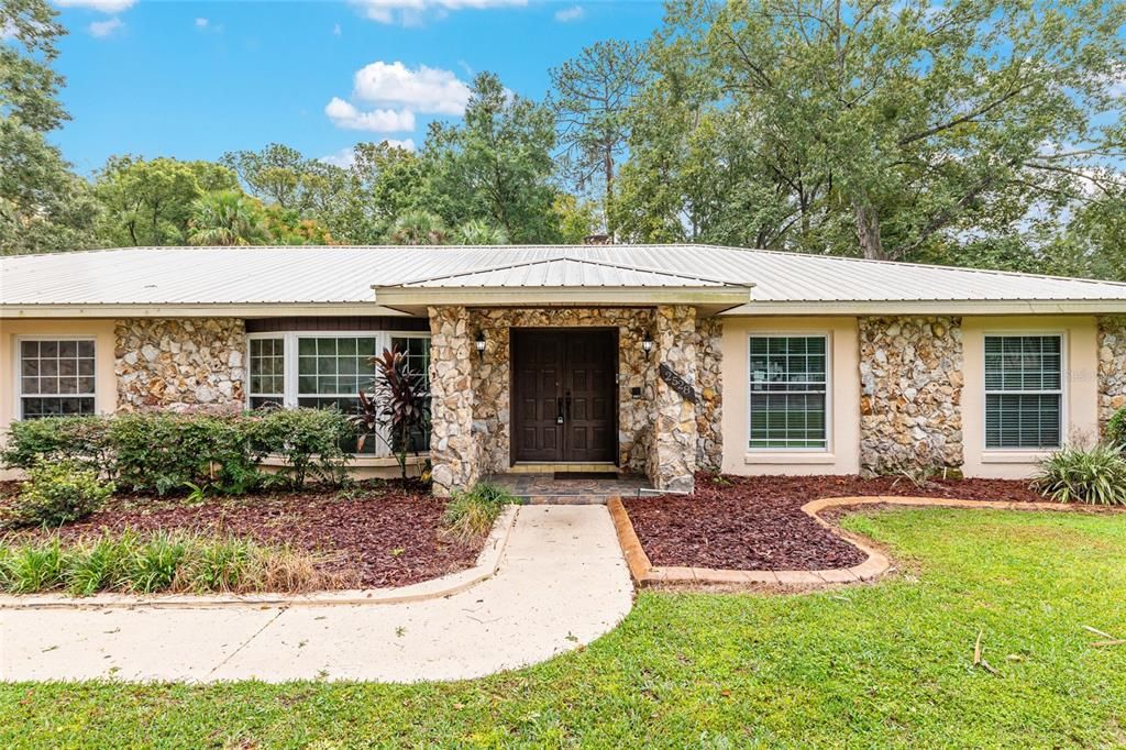 For Sale: $519,900 (4 beds, 3 baths, 2874 Square Feet)