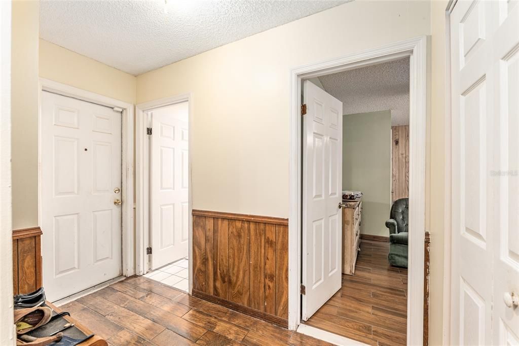 For Sale: $519,900 (4 beds, 3 baths, 2874 Square Feet)