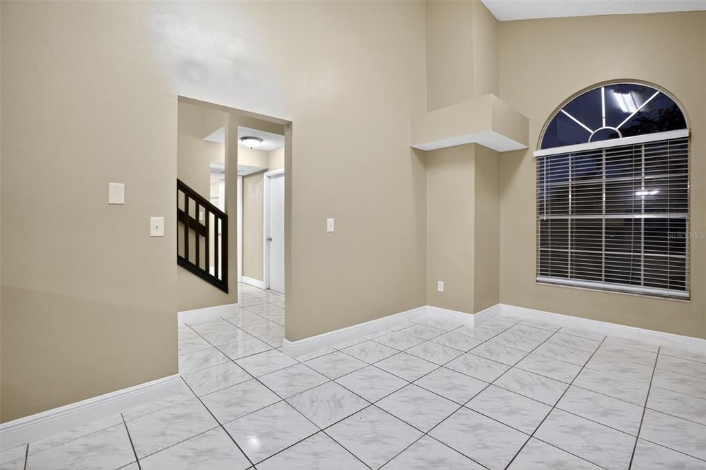 For Sale: $554,900 (4 beds, 2 baths, 1935 Square Feet)