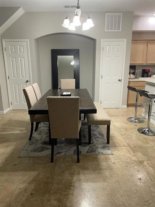 Active With Contract: $2,300 (3 beds, 2 baths, 2013 Square Feet)