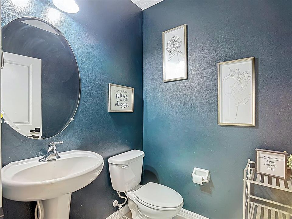 Active With Contract: $379,900 (4 beds, 2 baths, 2505 Square Feet)