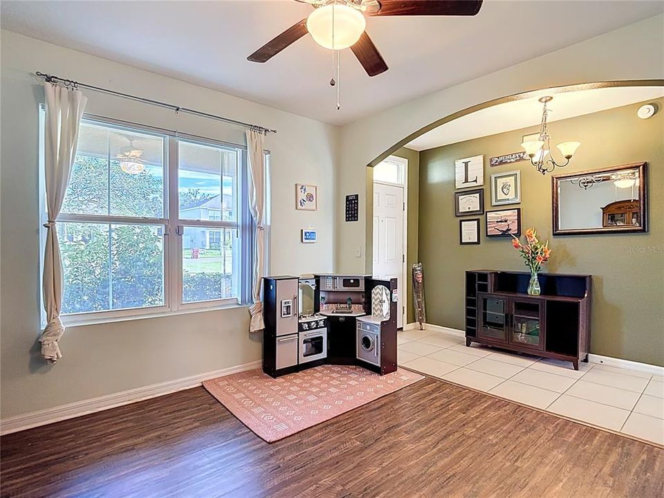 Active With Contract: $379,900 (4 beds, 2 baths, 2505 Square Feet)