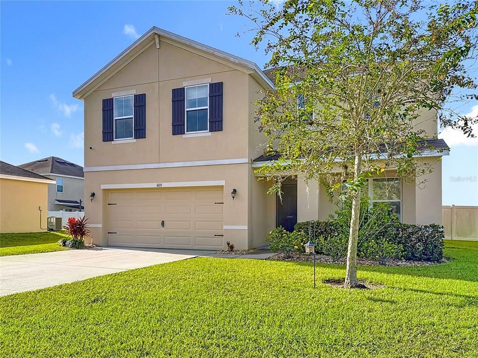 Active With Contract: $379,900 (4 beds, 2 baths, 2505 Square Feet)