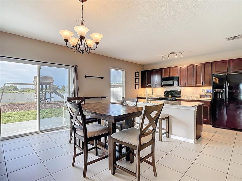 Active With Contract: $379,900 (4 beds, 2 baths, 2505 Square Feet)