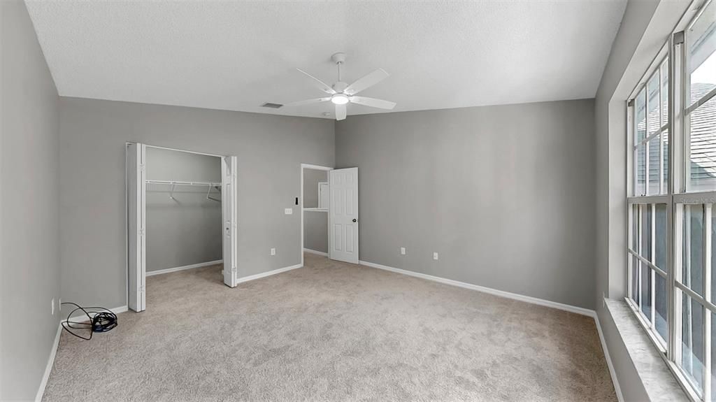 Active With Contract: $3,100 (5 beds, 3 baths, 2888 Square Feet)