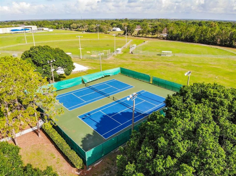 Active With Contract: $3,100 (5 beds, 3 baths, 2888 Square Feet)