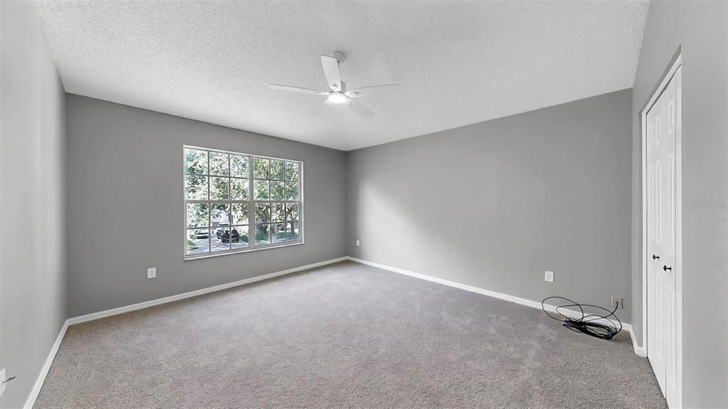 Active With Contract: $3,100 (5 beds, 3 baths, 2888 Square Feet)