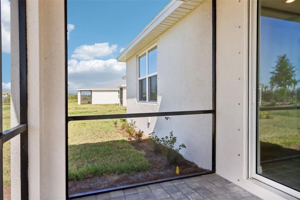 Activo con contrato: $309,995 (4 camas, 2 baños, 1687 Pies cuadrados)