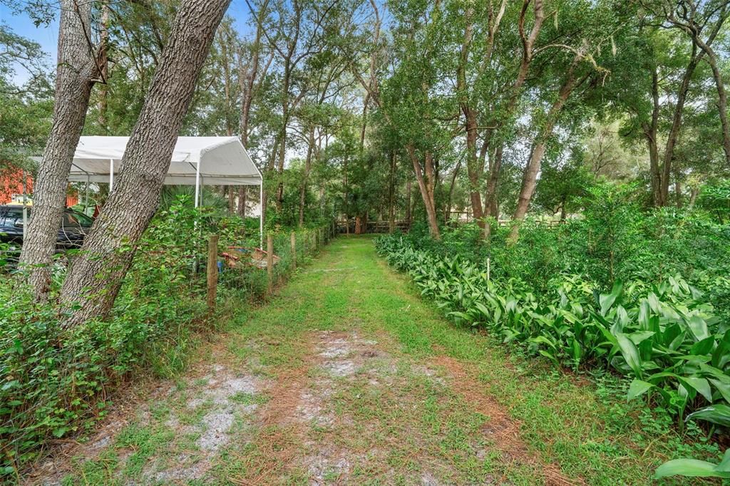 待售: $849,000 (3 贝兹, 5 浴室, 2496 平方英尺)