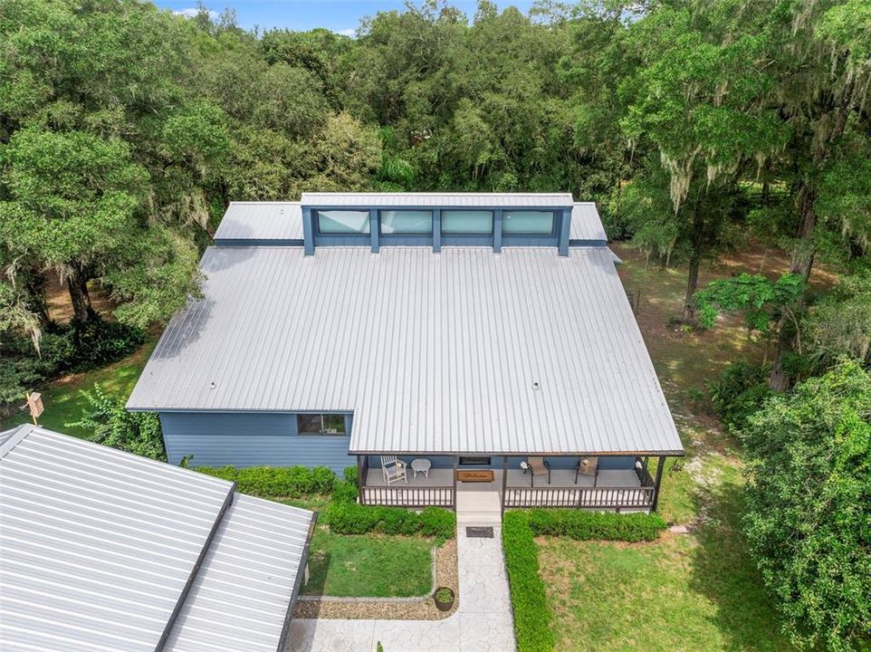 待售: $849,000 (3 贝兹, 5 浴室, 2496 平方英尺)