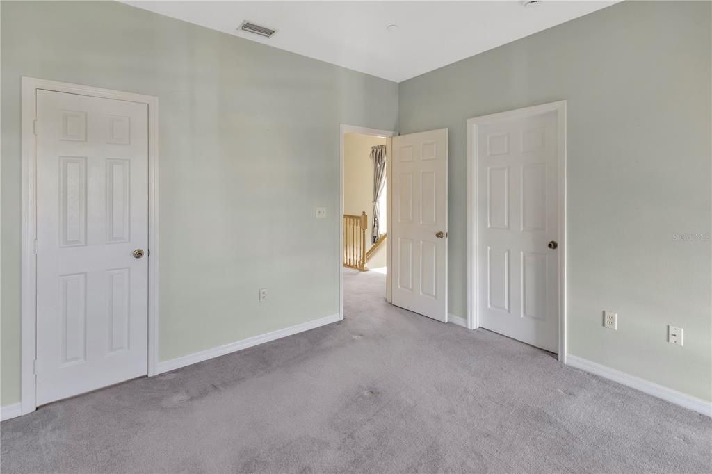 En Venta: $850,000 (3 camas, 3 baños, 1850 Pies cuadrados)