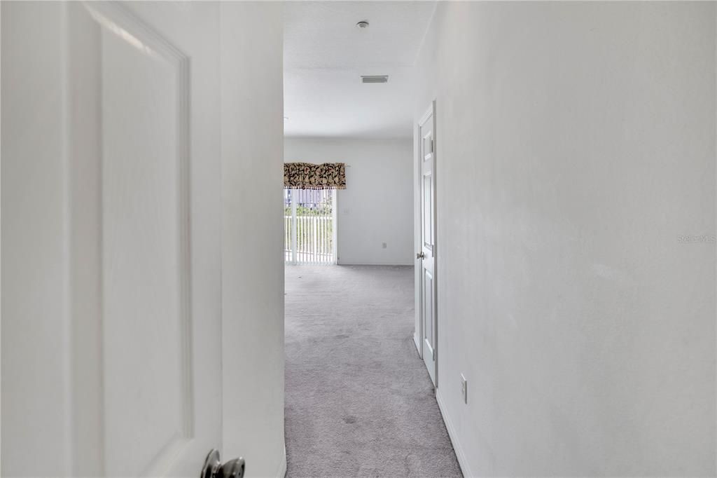 En Venta: $850,000 (3 camas, 3 baños, 1850 Pies cuadrados)