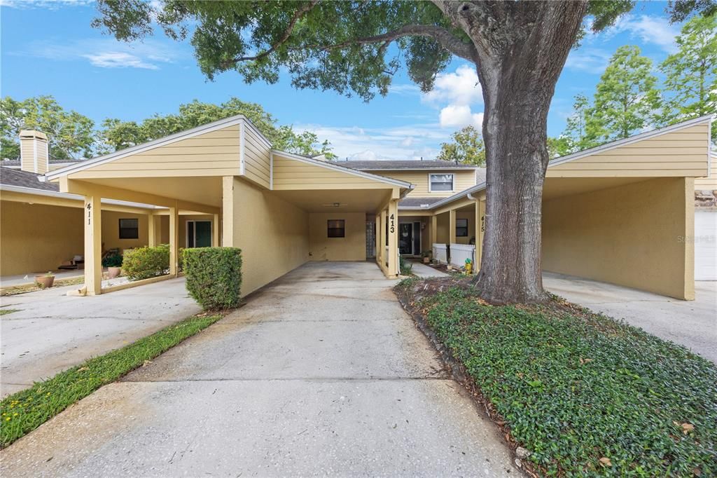 Active With Contract: $199,900 (2 beds, 2 baths, 1150 Square Feet)