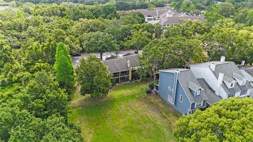 Active With Contract: $199,900 (2 beds, 2 baths, 1150 Square Feet)