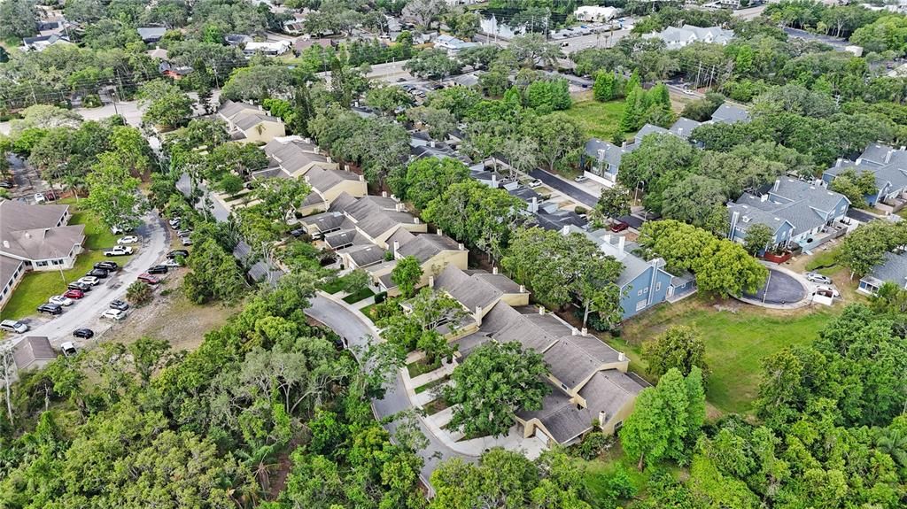 Active With Contract: $199,900 (2 beds, 2 baths, 1150 Square Feet)