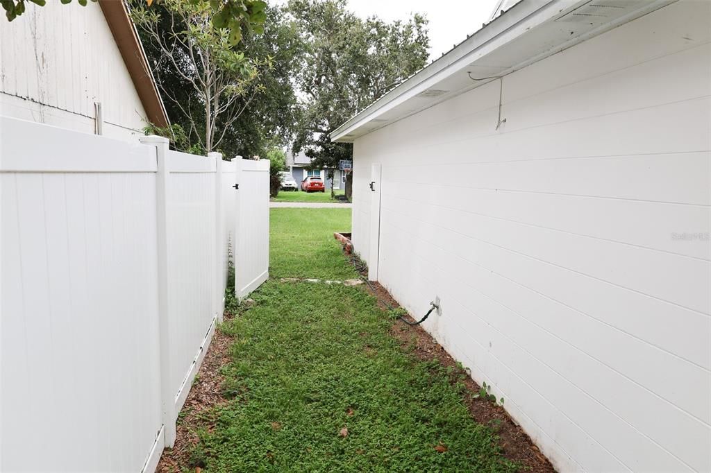 出租: $1,800 (3 贝兹, 2 浴室, 1468 平方英尺)