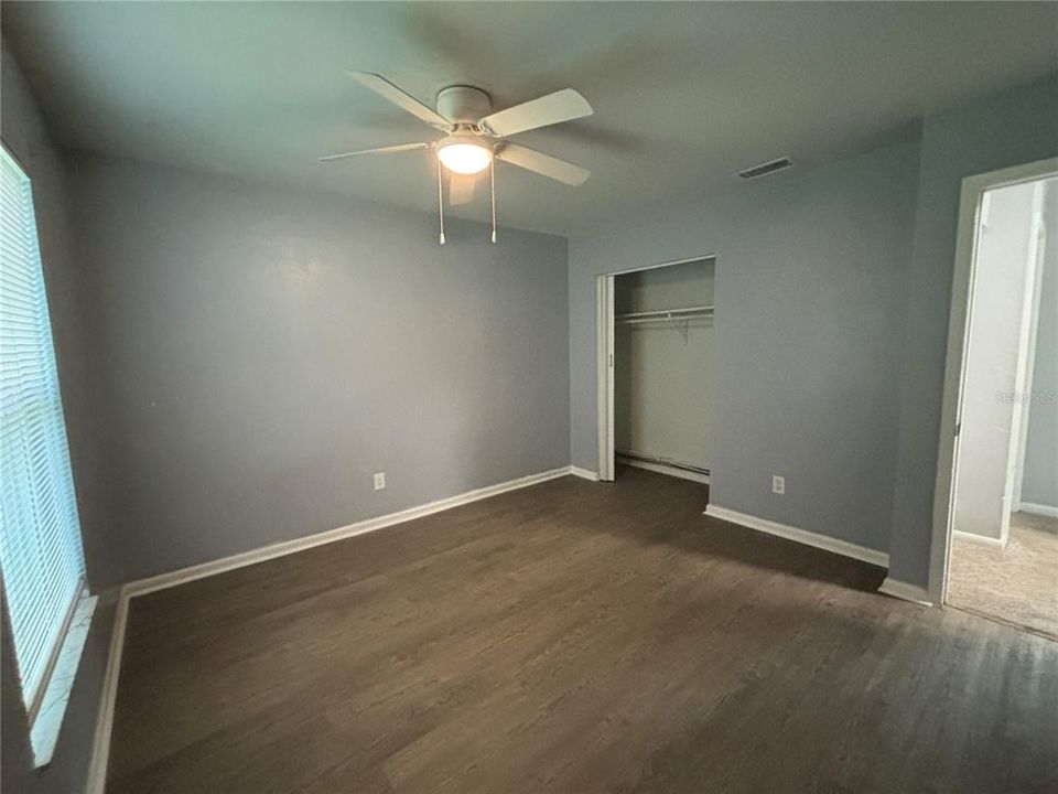 For Sale: $205,000 (3 beds, 1 baths, 1113 Square Feet)