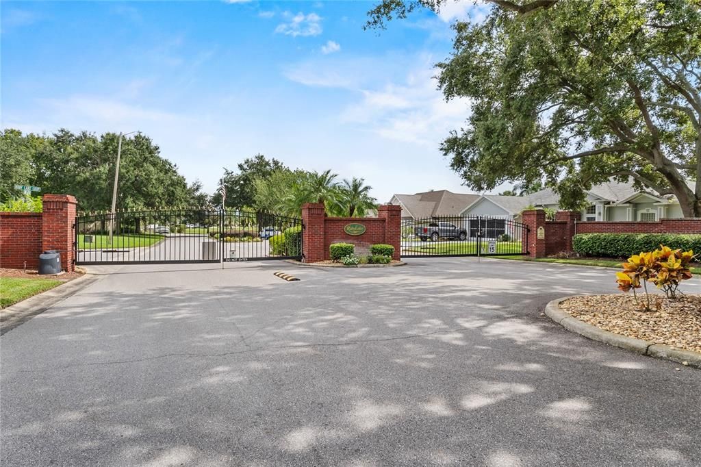 На продажу: $799,977 (4 спален, 3 ванн, 2705 Квадратных фут)