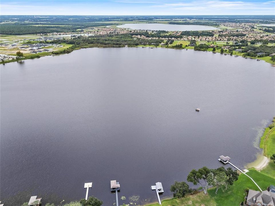 На продажу: $799,977 (4 спален, 3 ванн, 2705 Квадратных фут)