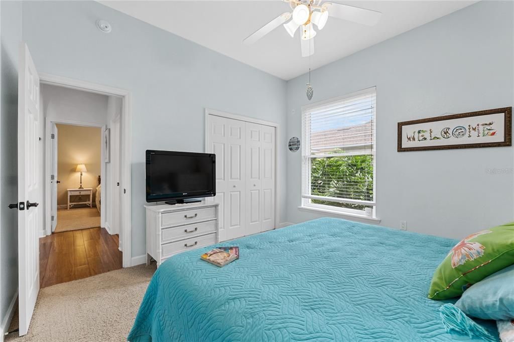 На продажу: $799,977 (4 спален, 3 ванн, 2705 Квадратных фут)