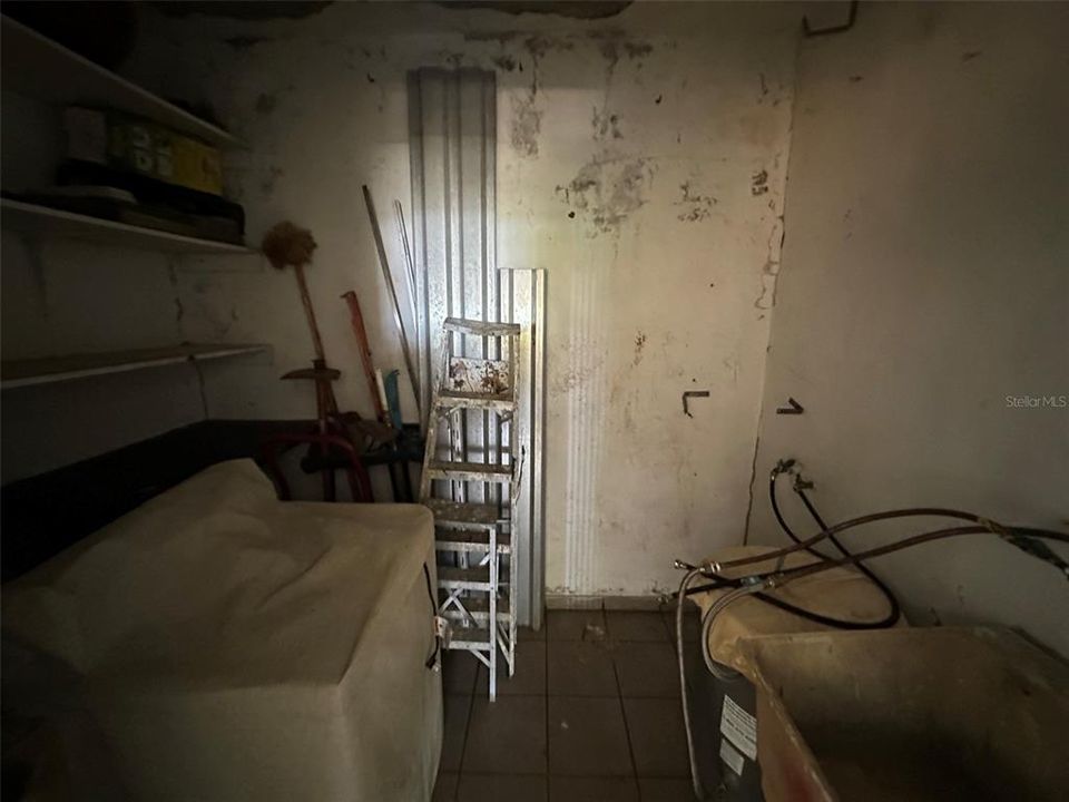 На продажу: $209,000 (4 спален, 2 ванн, 1280 Квадратных фут)