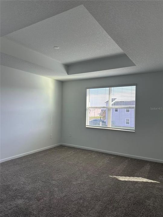 合同活跃: $2,300 (3 贝兹, 2 浴室, 1864 平方英尺)