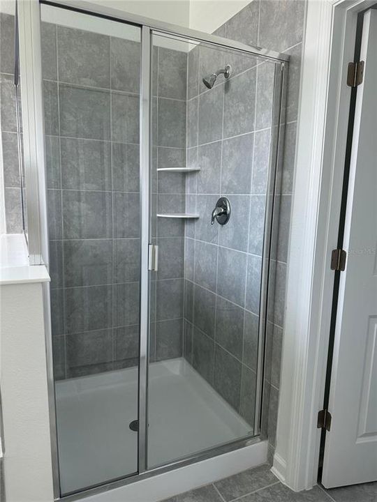 合同活跃: $2,300 (3 贝兹, 2 浴室, 1864 平方英尺)