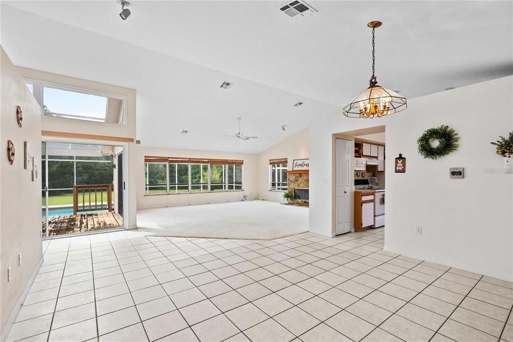 待售: $579,000 (3 贝兹, 2 浴室, 1652 平方英尺)