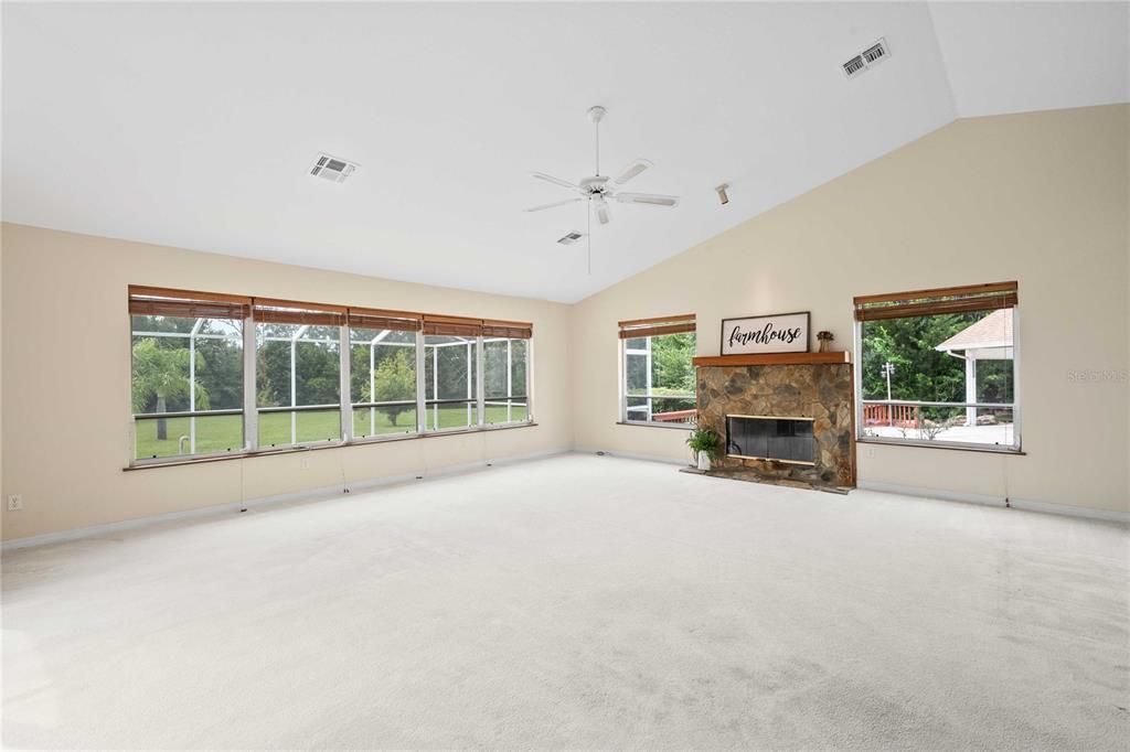 待售: $579,000 (3 贝兹, 2 浴室, 1652 平方英尺)