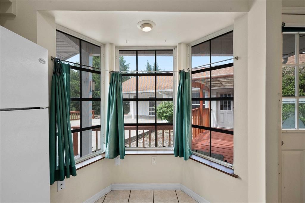 待售: $579,000 (3 贝兹, 2 浴室, 1652 平方英尺)