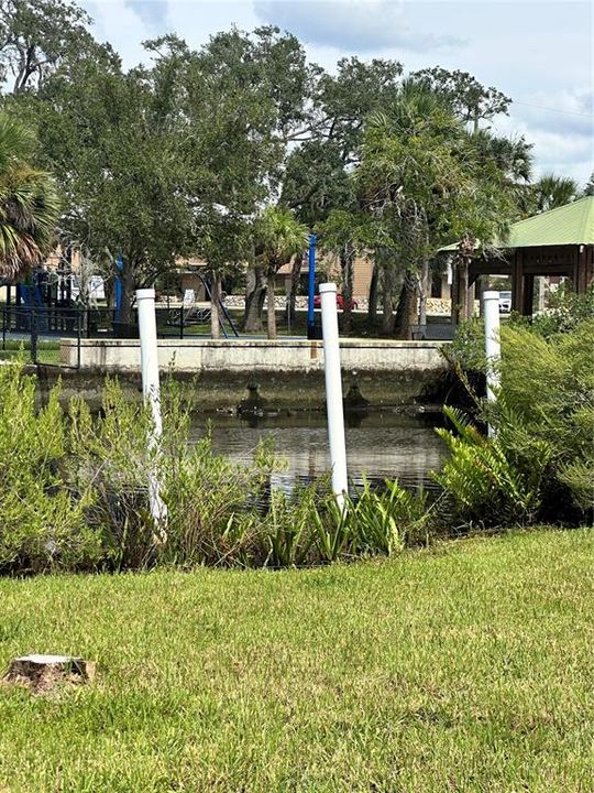 En Venta: $349,000 (0.43 acres)