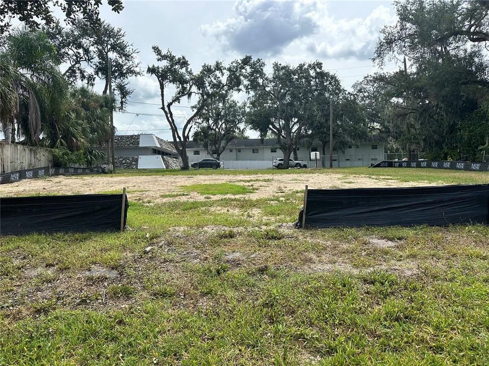 En Venta: $349,000 (0.43 acres)