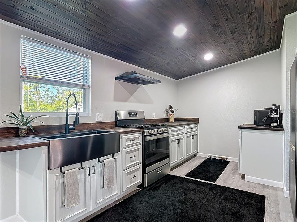 待售: $445,000 (3 贝兹, 2 浴室, 1248 平方英尺)