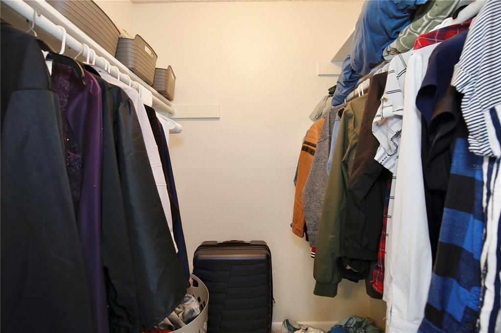 Activo con contrato: $90,000 (2 camas, 2 baños, 1000 Pies cuadrados)