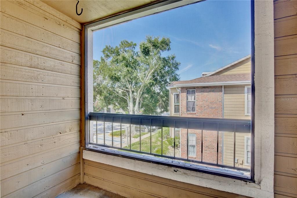 Activo con contrato: $90,000 (2 camas, 2 baños, 1000 Pies cuadrados)