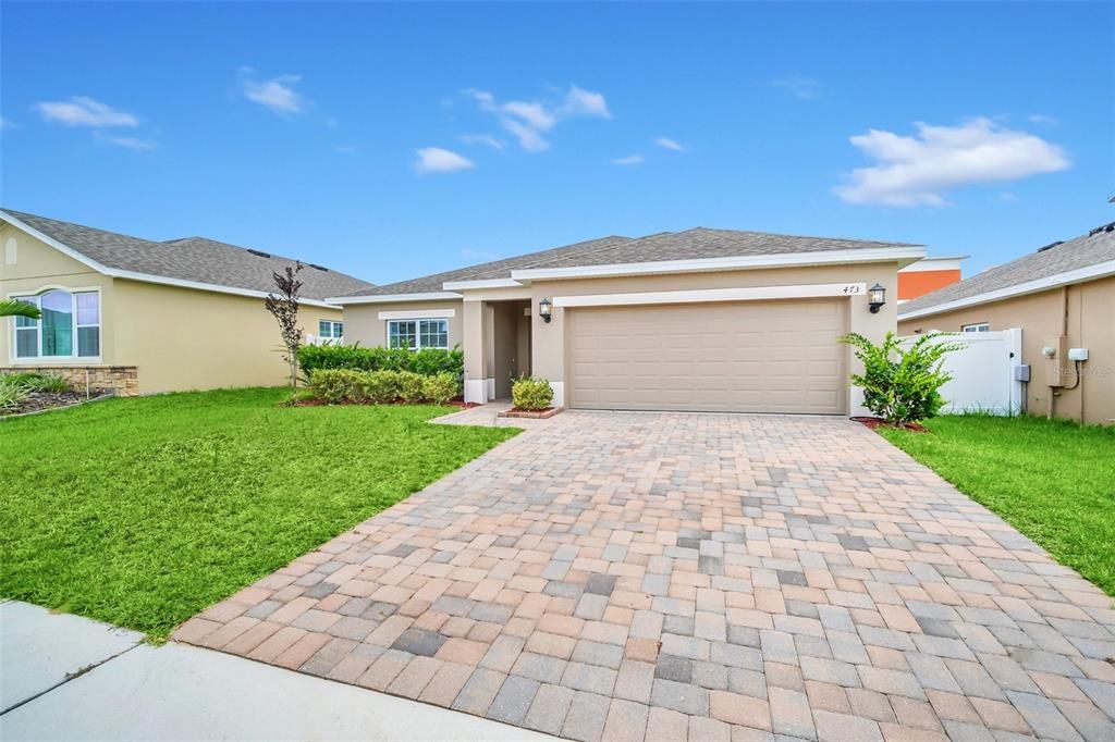 Active With Contract: $2,100 (4 beds, 2 baths, 1860 Square Feet)
