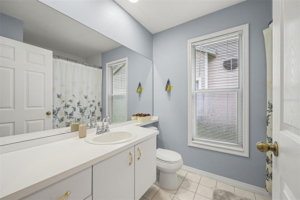 For Sale: $435,000 (3 beds, 2 baths, 1817 Square Feet)