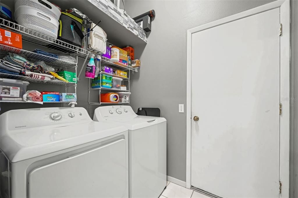 For Sale: $435,000 (3 beds, 2 baths, 1817 Square Feet)