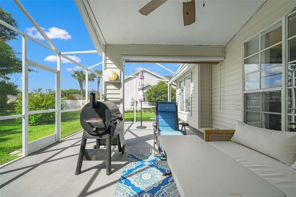 For Sale: $435,000 (3 beds, 2 baths, 1817 Square Feet)