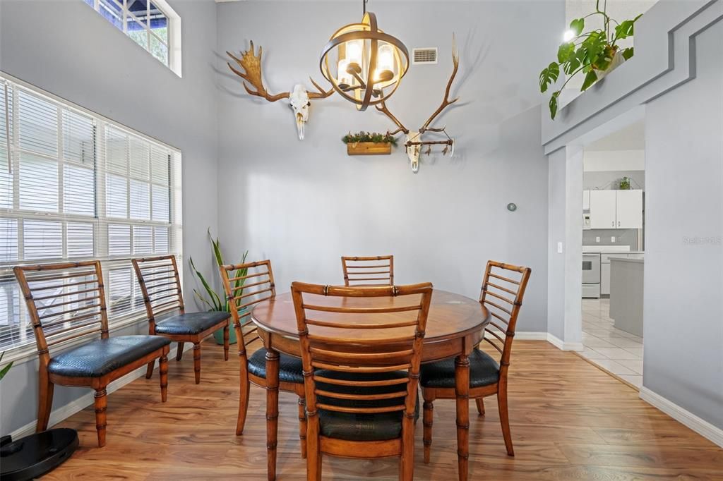 For Sale: $435,000 (3 beds, 2 baths, 1817 Square Feet)