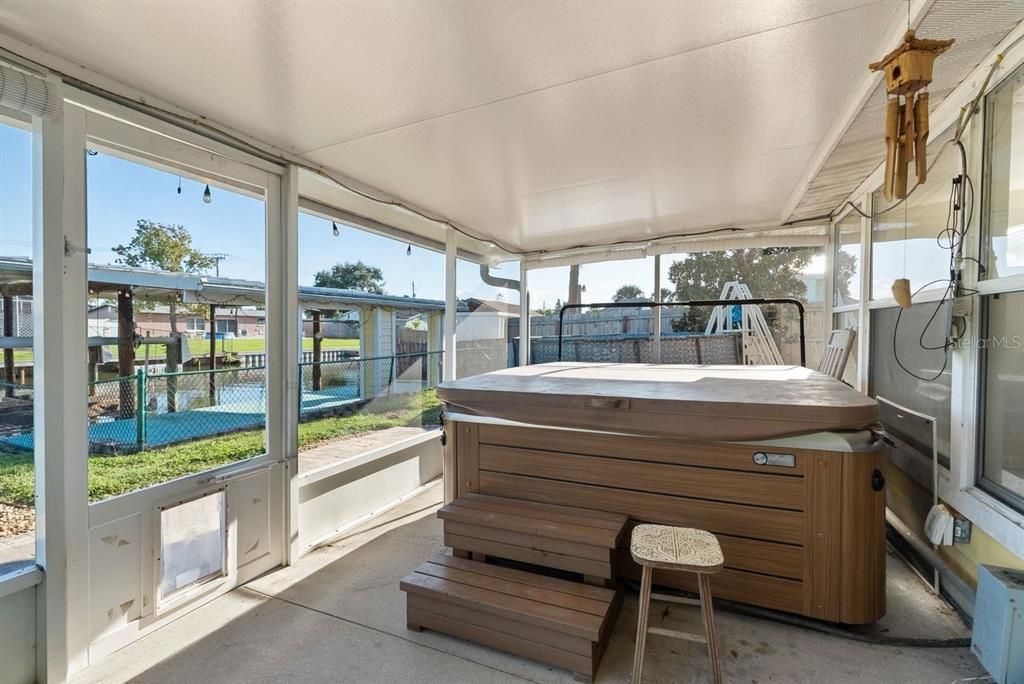 待售: $518,000 (4 贝兹, 3 浴室, 1926 平方英尺)