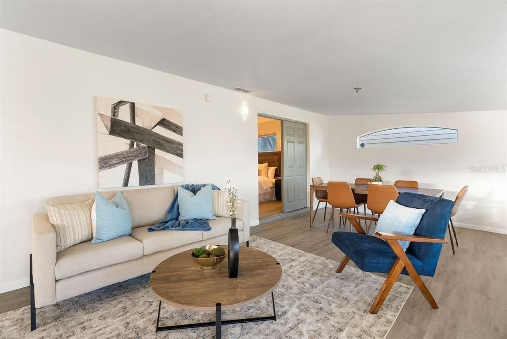 待售: $518,000 (4 贝兹, 3 浴室, 1926 平方英尺)