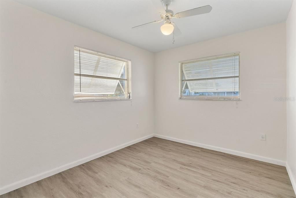 待售: $518,000 (4 贝兹, 3 浴室, 1926 平方英尺)