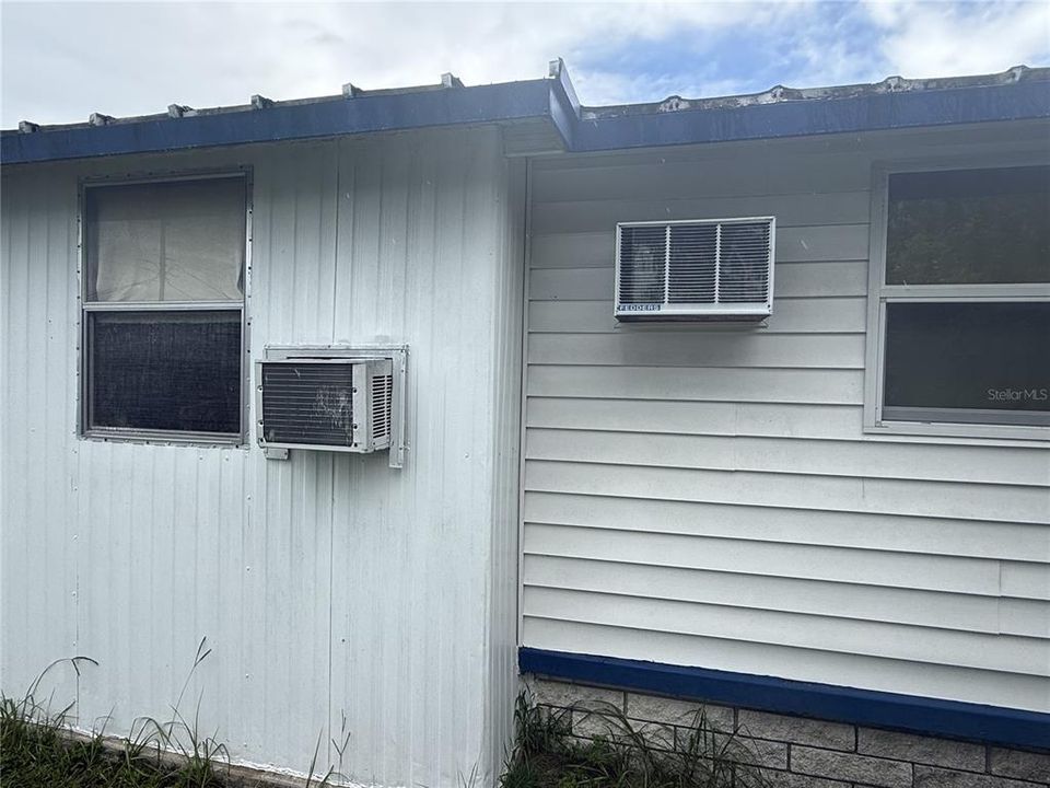 Active With Contract: $44,111 (2 beds, 1 baths, 600 Square Feet)