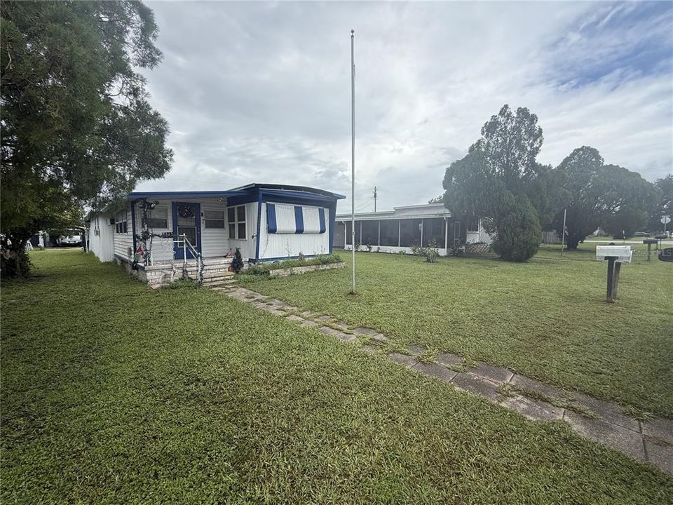 Active With Contract: $44,111 (2 beds, 1 baths, 600 Square Feet)