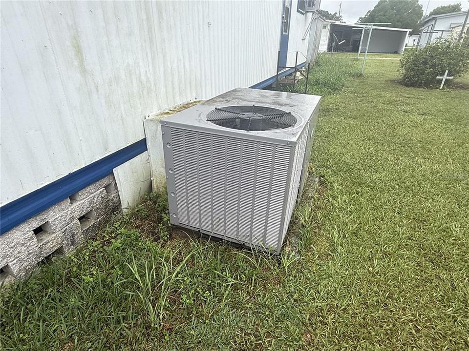 Active With Contract: $44,111 (2 beds, 1 baths, 600 Square Feet)