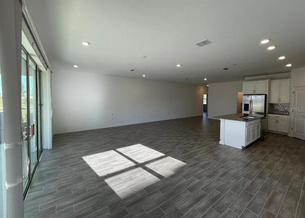 For Sale: $499,800 (5 beds, 3 baths, 3379 Square Feet)