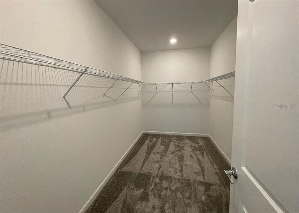 For Sale: $499,800 (5 beds, 3 baths, 3379 Square Feet)