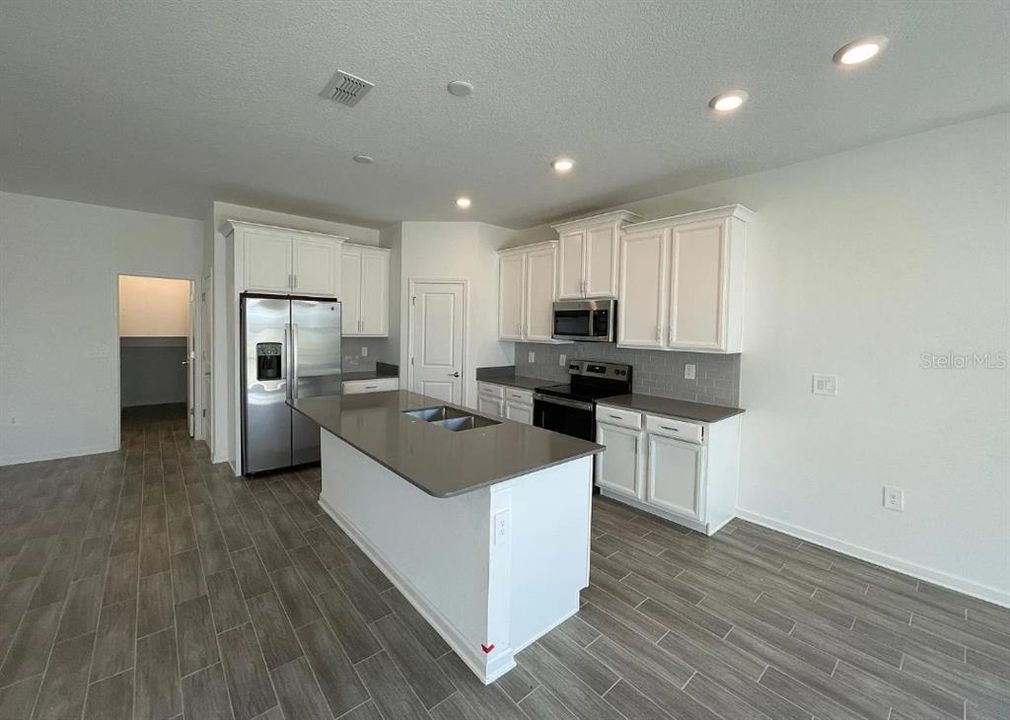 For Sale: $499,800 (5 beds, 3 baths, 3379 Square Feet)