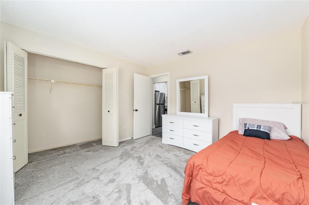 For Sale: $239,000 (3 beds, 2 baths, 1376 Square Feet)